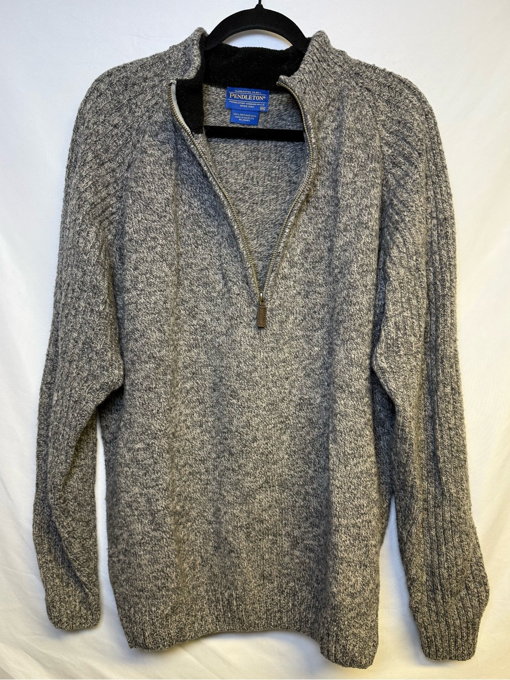 Pendleton Men's Gray Half-Zip Wool Sweater